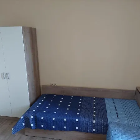 за гости делукс *