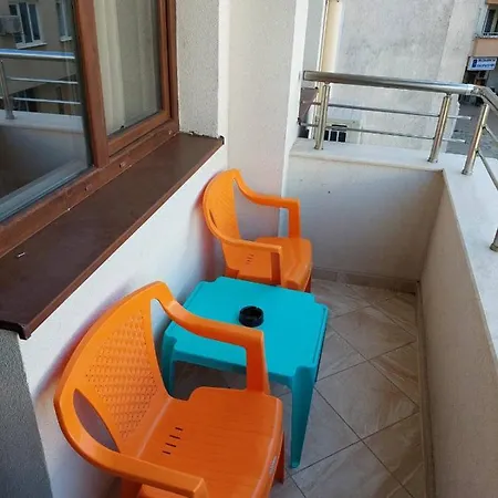 за гости делукс Lägenhet Burgas