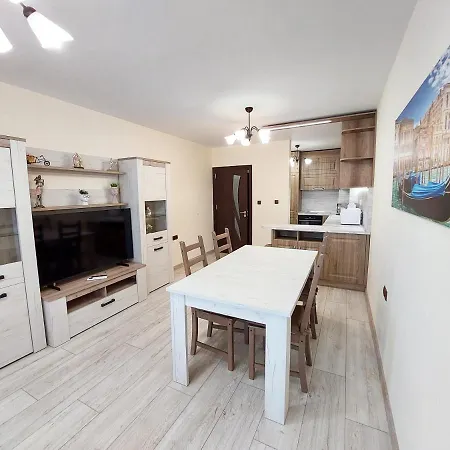 за гости делукс