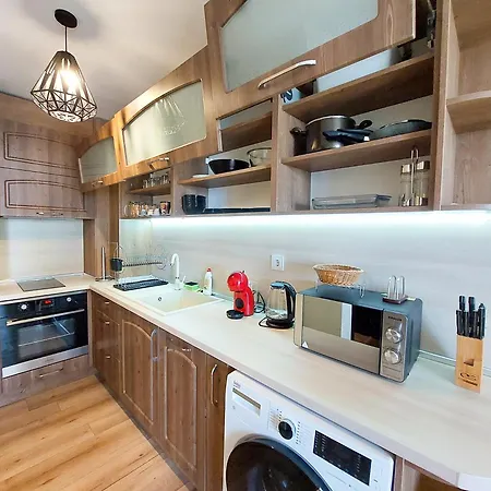 за гости делукс