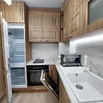 за гости делукс *