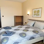 за гости делукс * Burgas