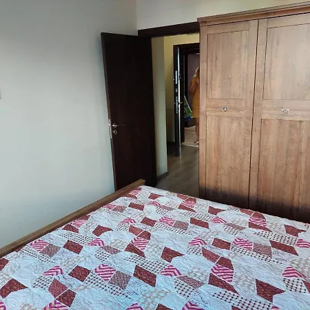 за гости делукс *