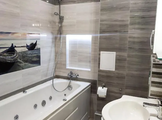 за гости делукс Daire